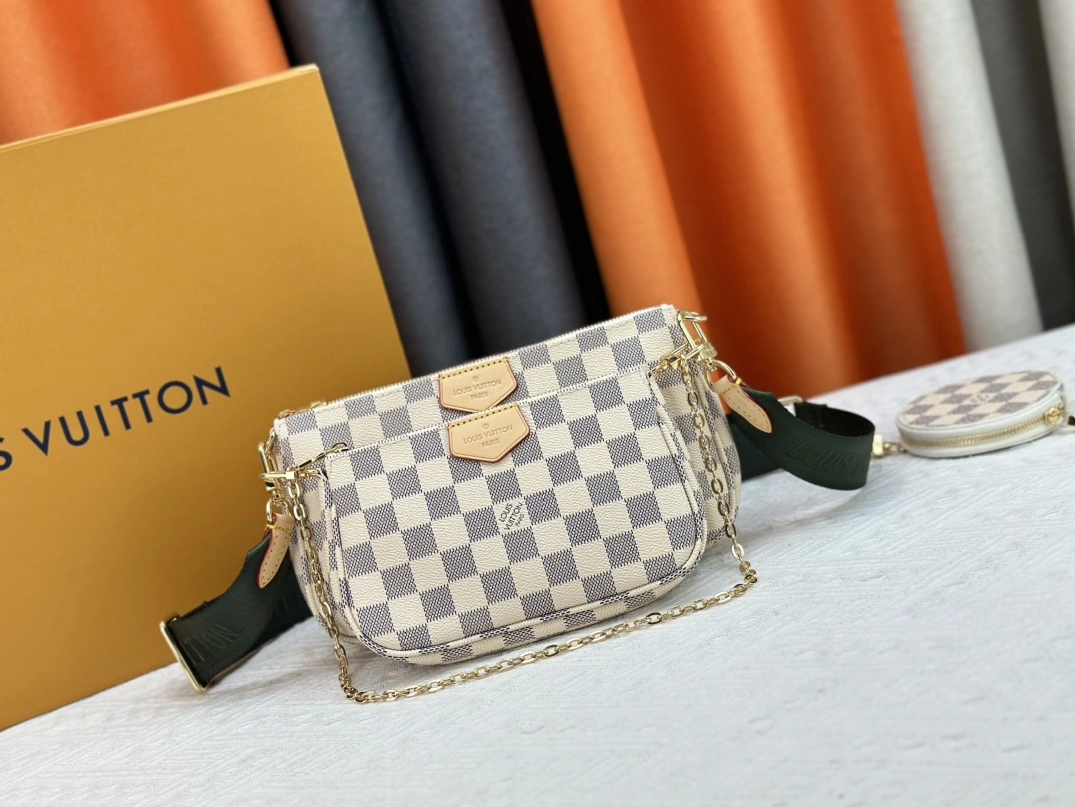 Elegant 4605 Louis Vuitton AAA Quality Messenger Bags For Women