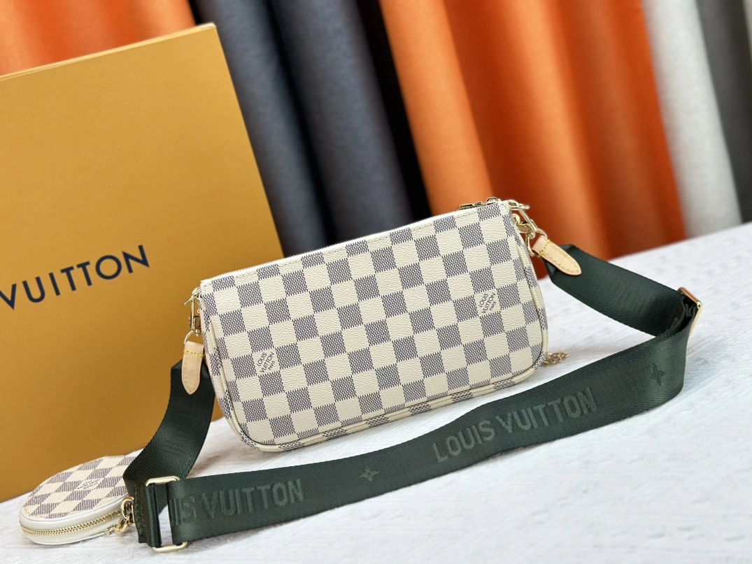 Elegant 4605 Louis Vuitton AAA Quality Messenger Bags For Women