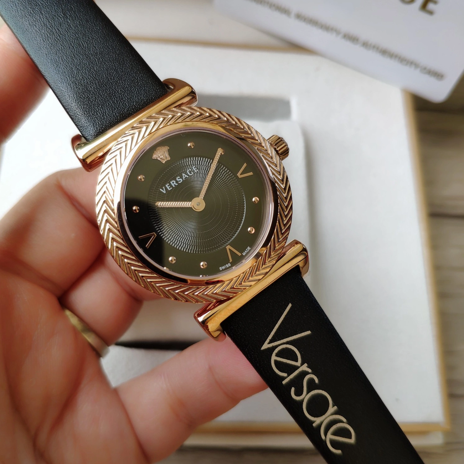 Elegant 4622 Versace AAA Quality Watches For Women