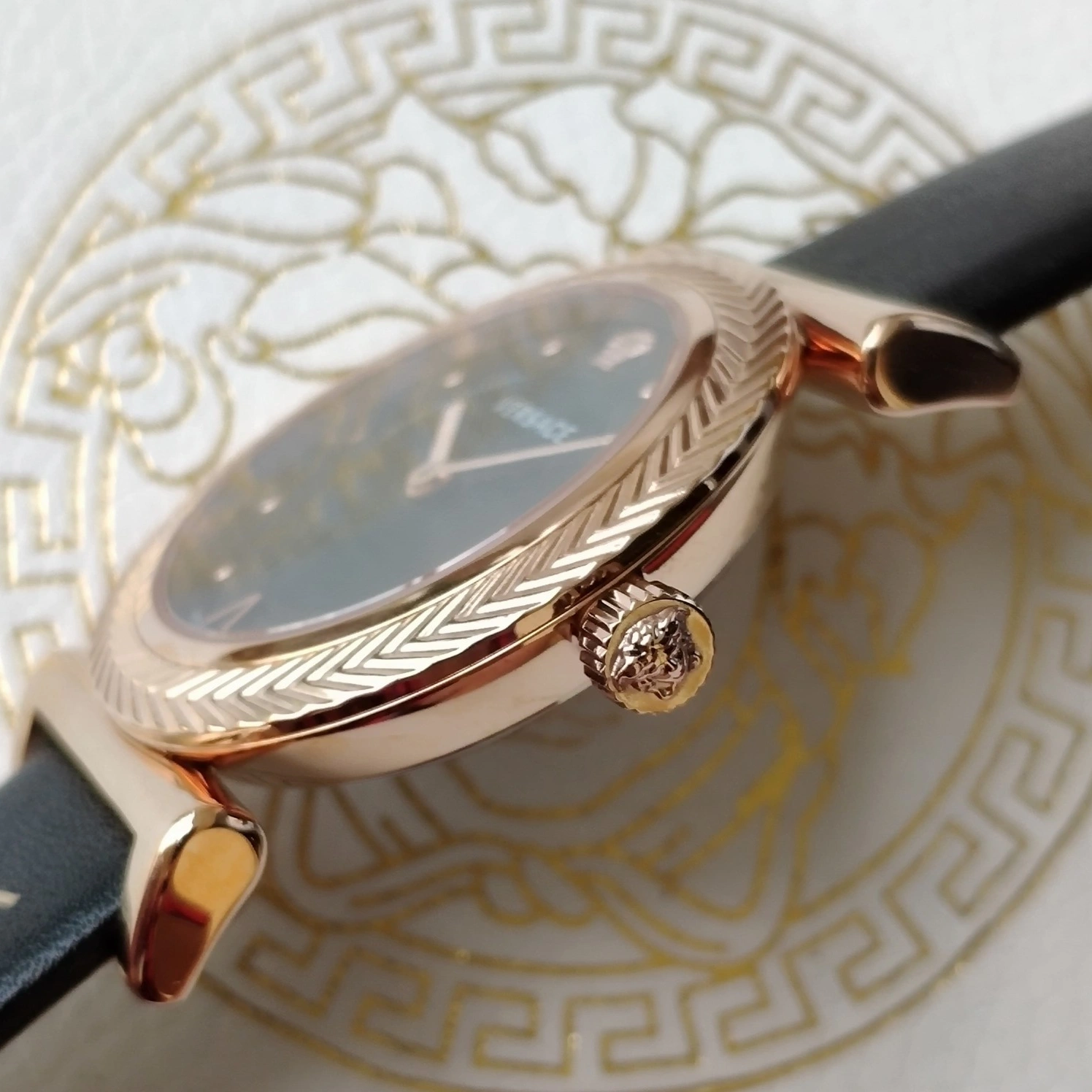 Elegant 4622 Versace AAA Quality Watches For Women