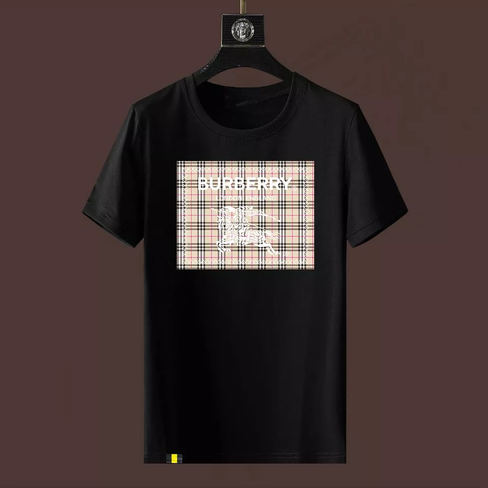 Elegant 4625 Burberry T-Shirts Short Sleeved For Men