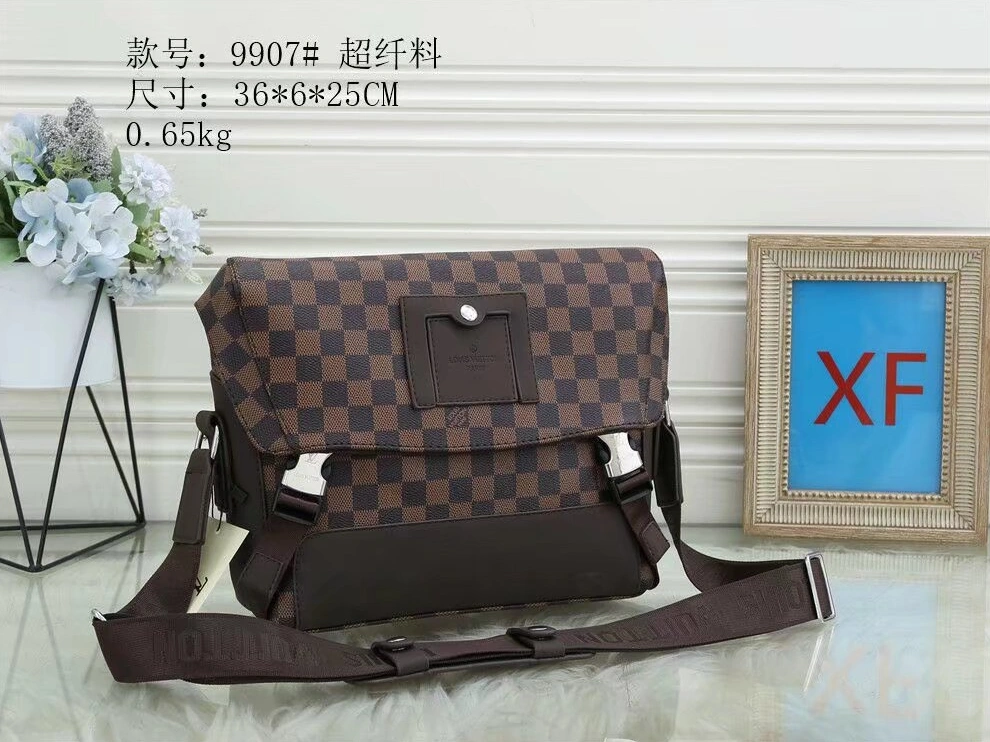 Elegant 4758 Louis Vuitton Messenger Bags For Men