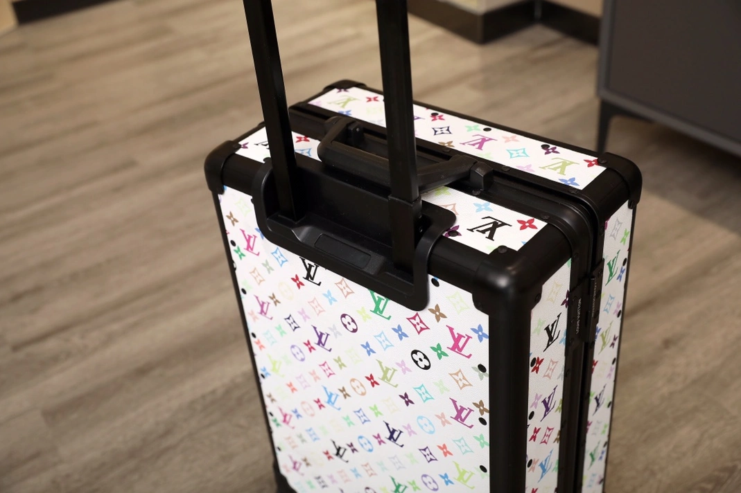 Elegant 4775 Louis Vuitton Luggage For Unisex