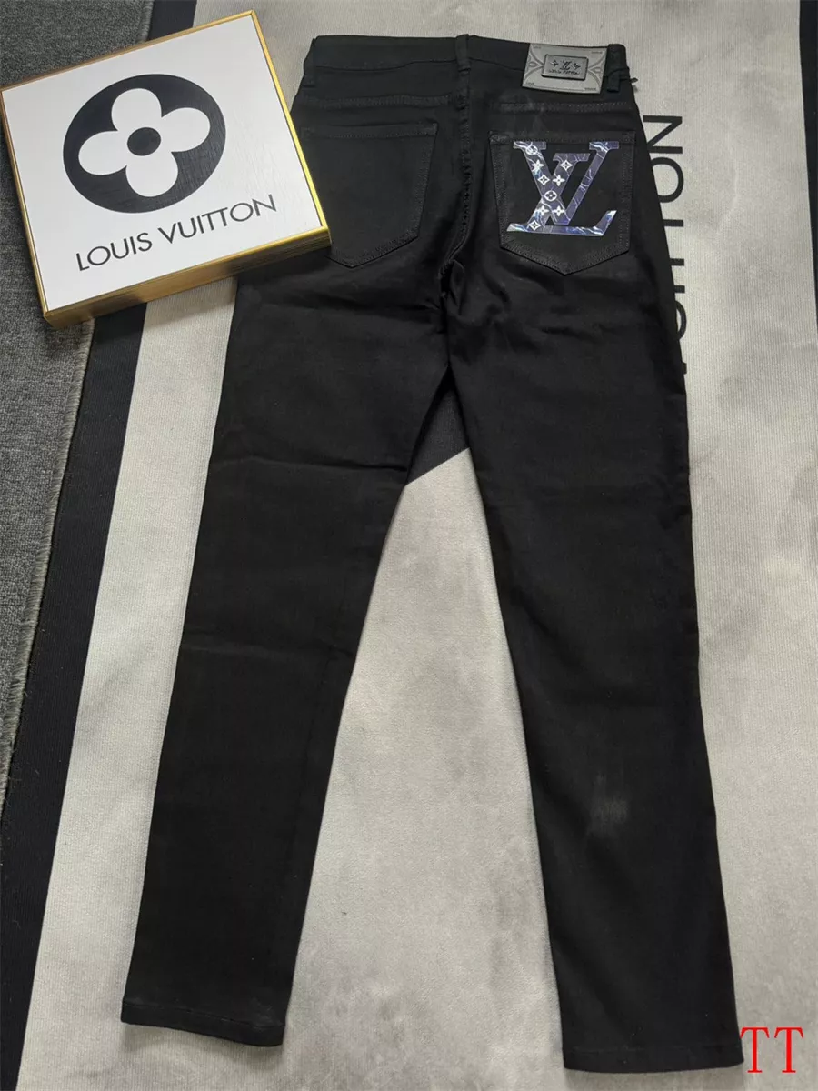 Elegant 4952 Louis Vuitton LV Jeans For Men