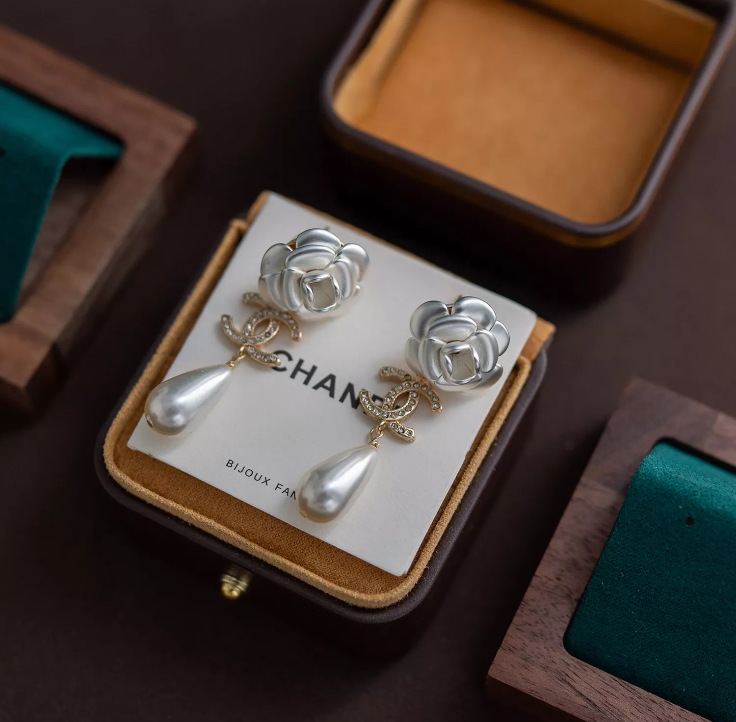 Elegant 5018 Chanel Earrings For Women