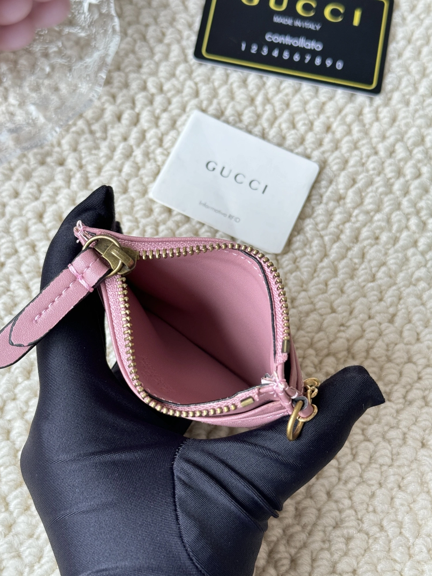 Elegant 5118 Gucci Card Case