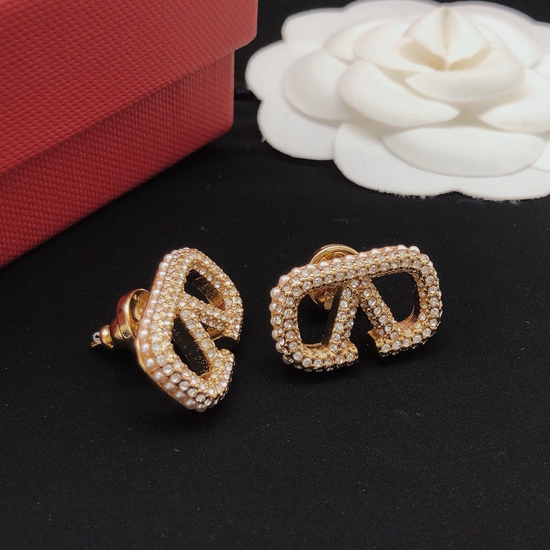 Elegant 5200 Valentino Earrings For Women