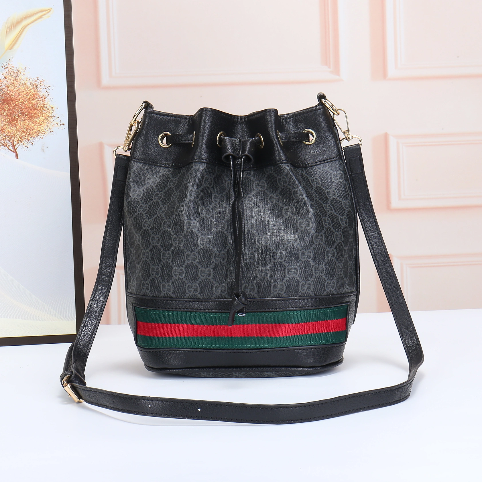 Elegant 5243 Gucci Messenger Bags For Women