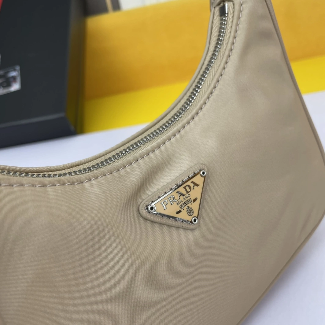 Elegant 5264 Prada AAA Quality Shoulder Bags For Women