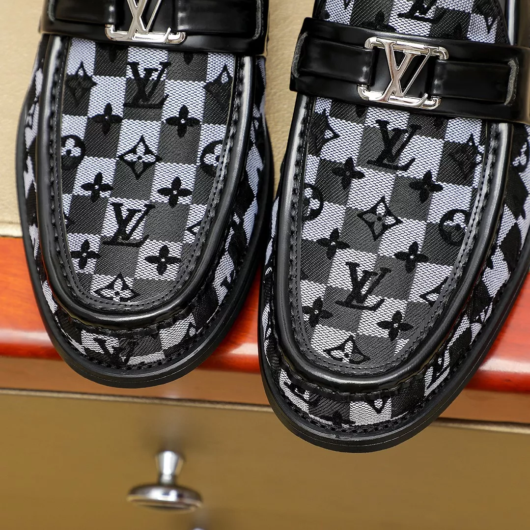 Elegant 5302 Louis Vuitton LV Oxfords Shoes For Men
