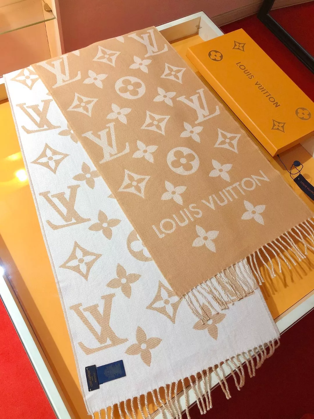 Elegant 5414 Louis Vuitton Scarf For Women