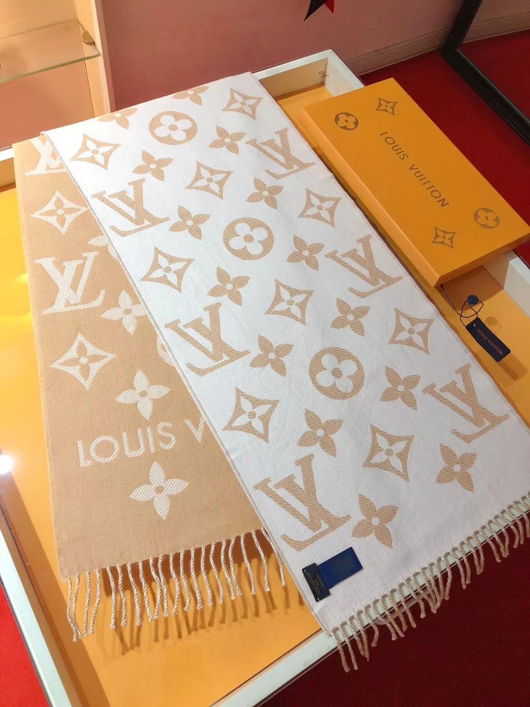 Elegant 5414 Louis Vuitton Scarf For Women