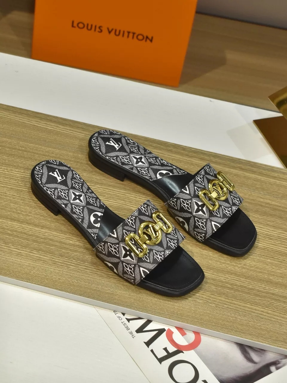 Elegant 5438 Louis Vuitton Slippers For Women