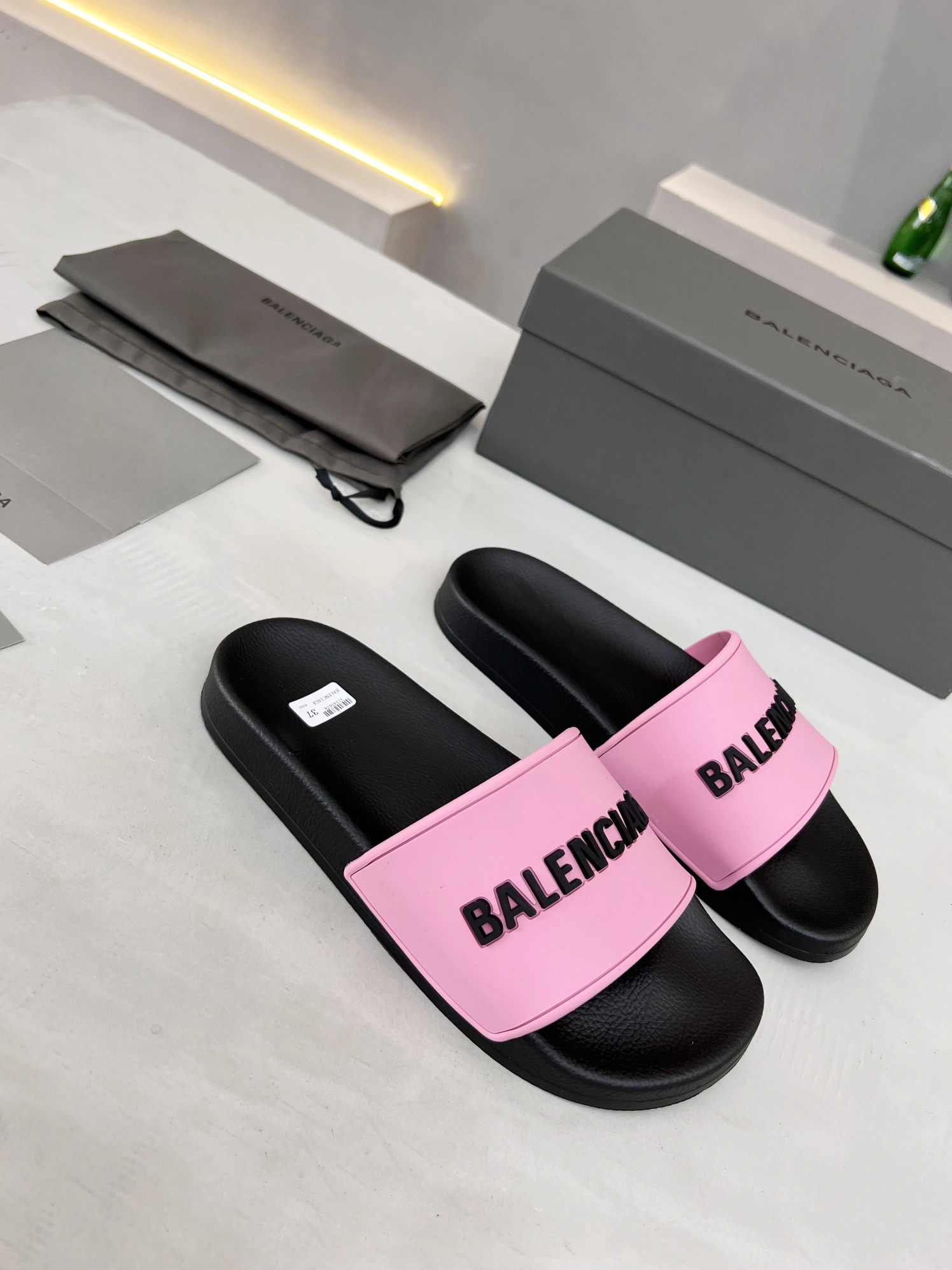 Elegant 5491 Balenciaga Slippers For Men