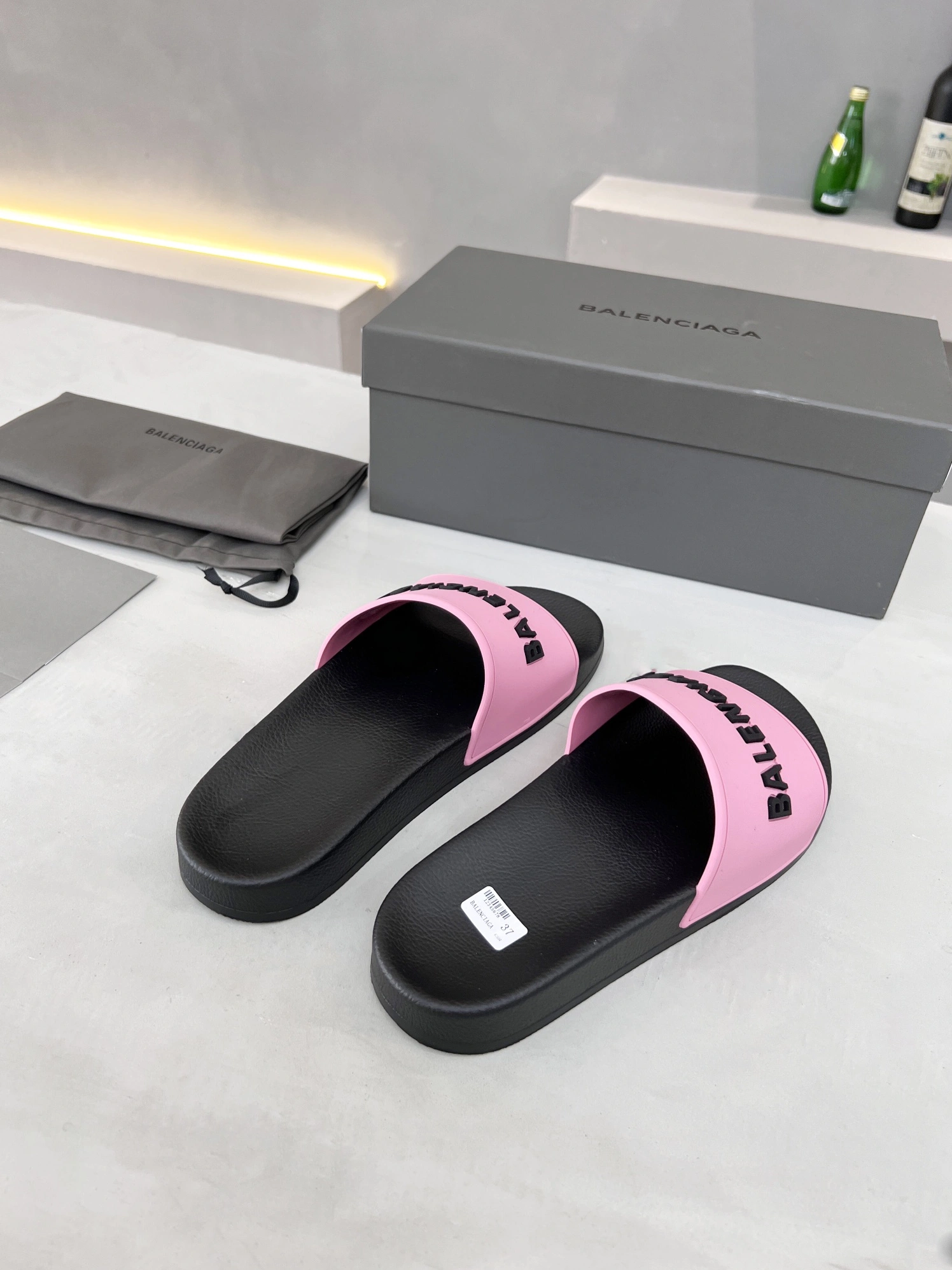 Elegant 5491 Balenciaga Slippers For Men