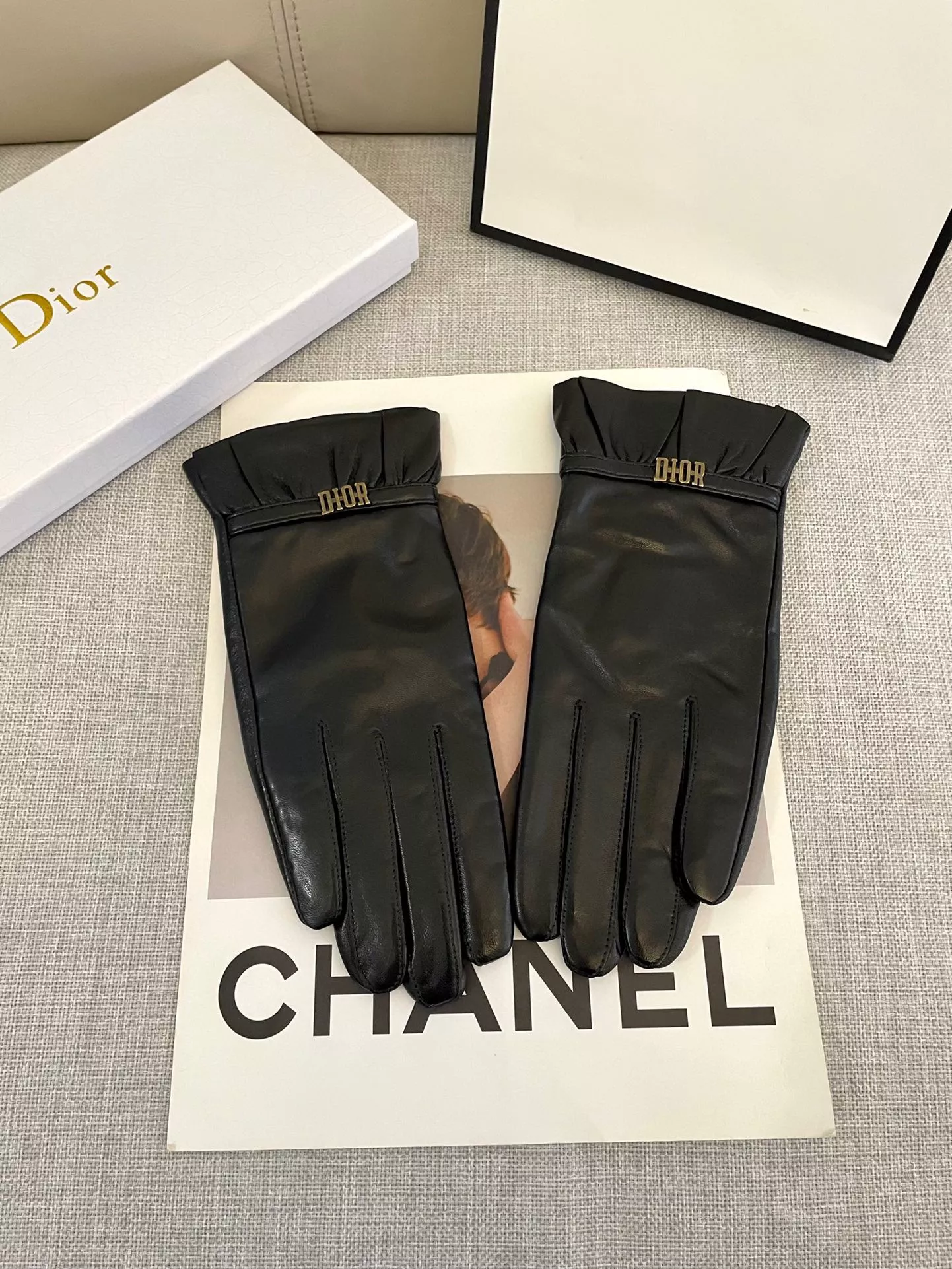 Elegant 558 Christian Dior Gloves For Women