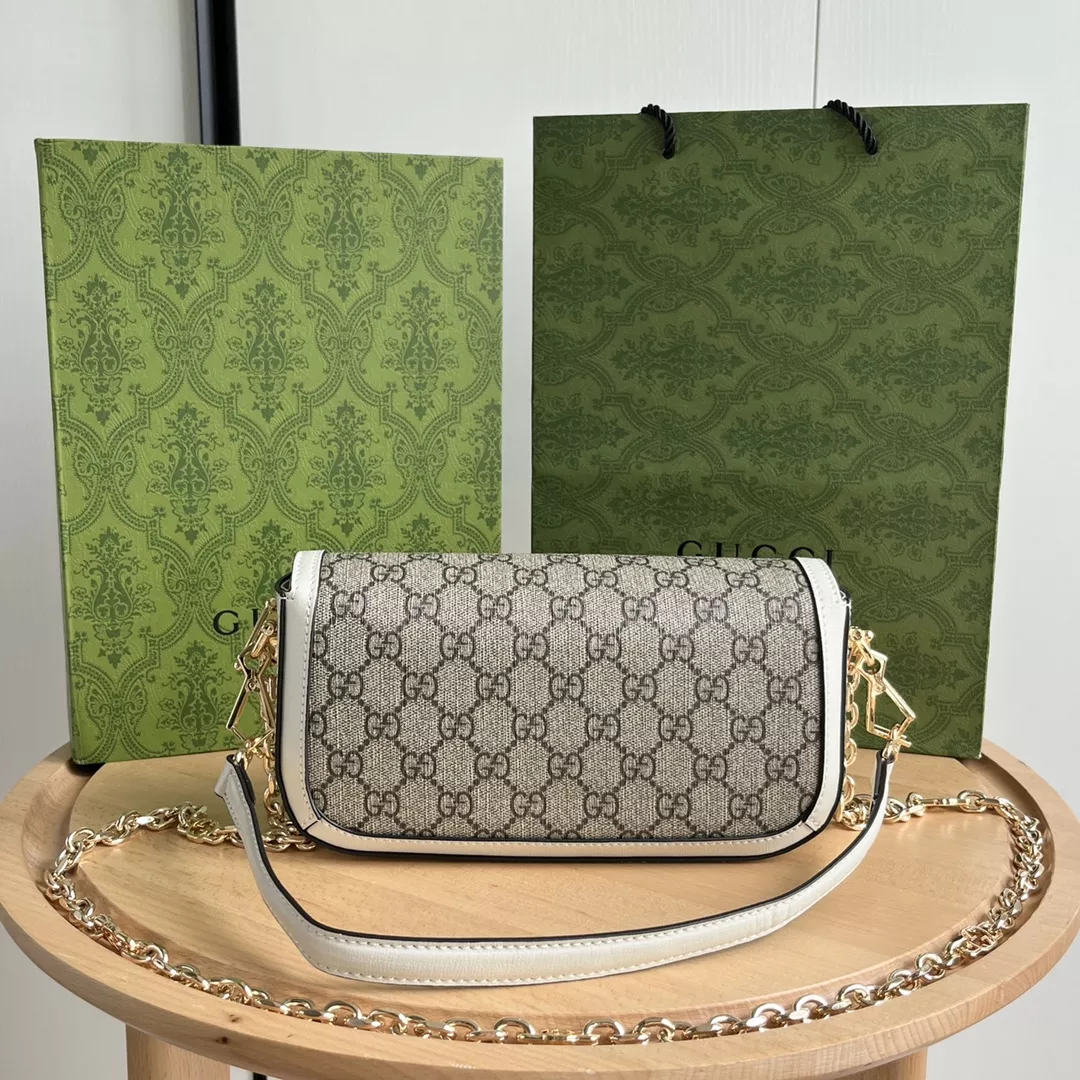 Elegant 5795 Gucci AAA Quality Messenger Bags For Women