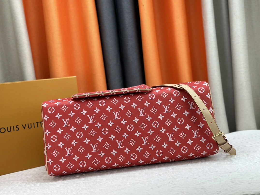 Elegant 5840 Louis Vuitton Travel Bags