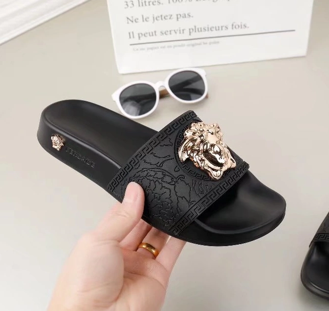 Elegant 5857 Versace Slippers For Men