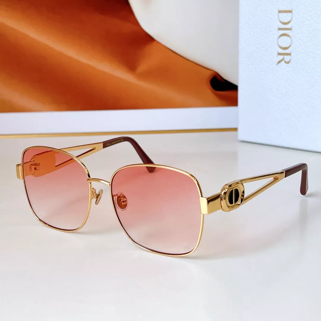 Elegant 5926 Christian Dior AAA Quality Sunglasses