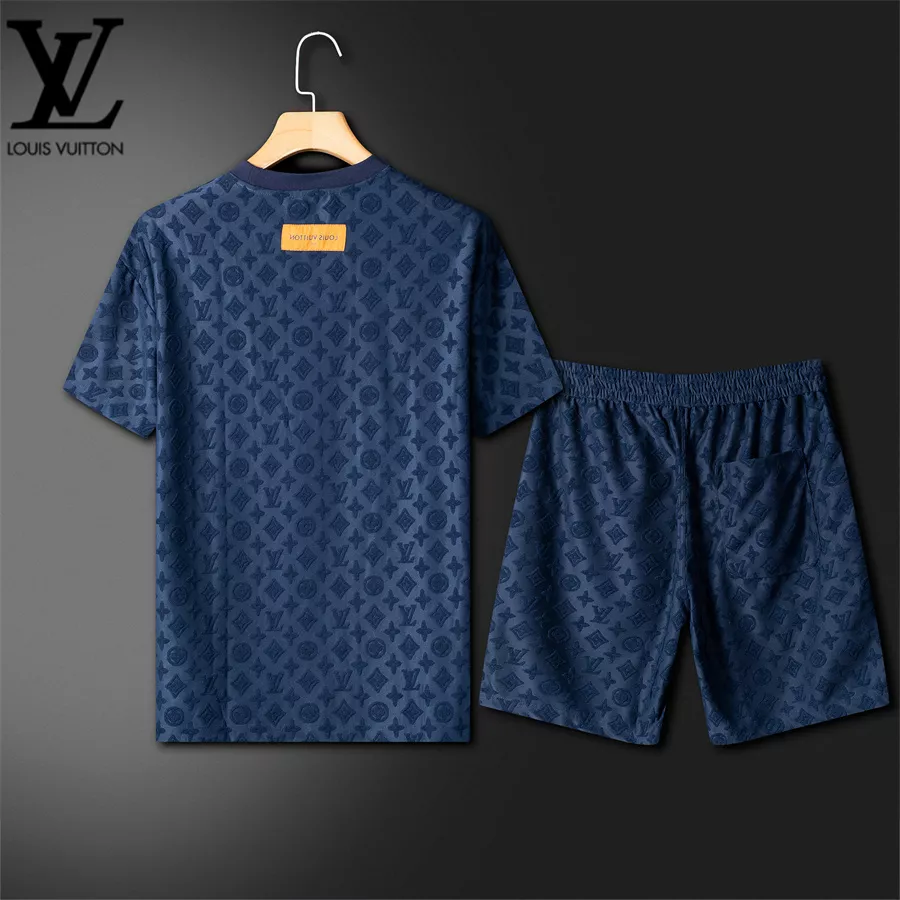 Elegant 6134 Louis Vuitton LV Tracksuits Short Sleeved For Unisex