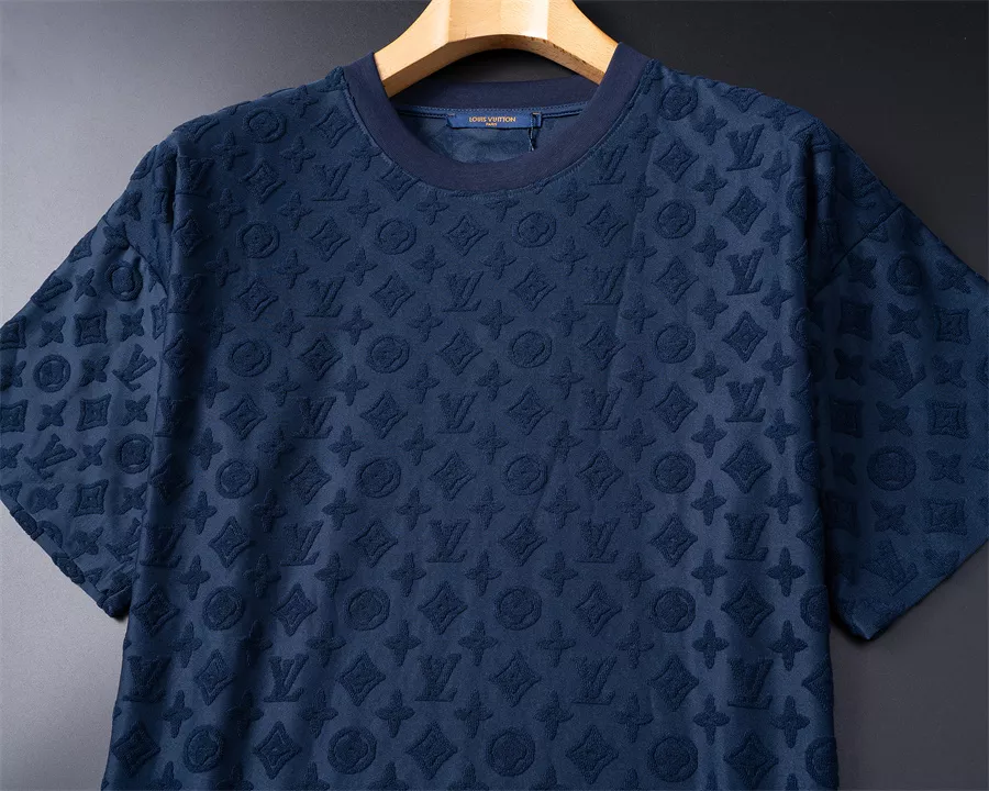 Elegant 6134 Louis Vuitton LV Tracksuits Short Sleeved For Unisex