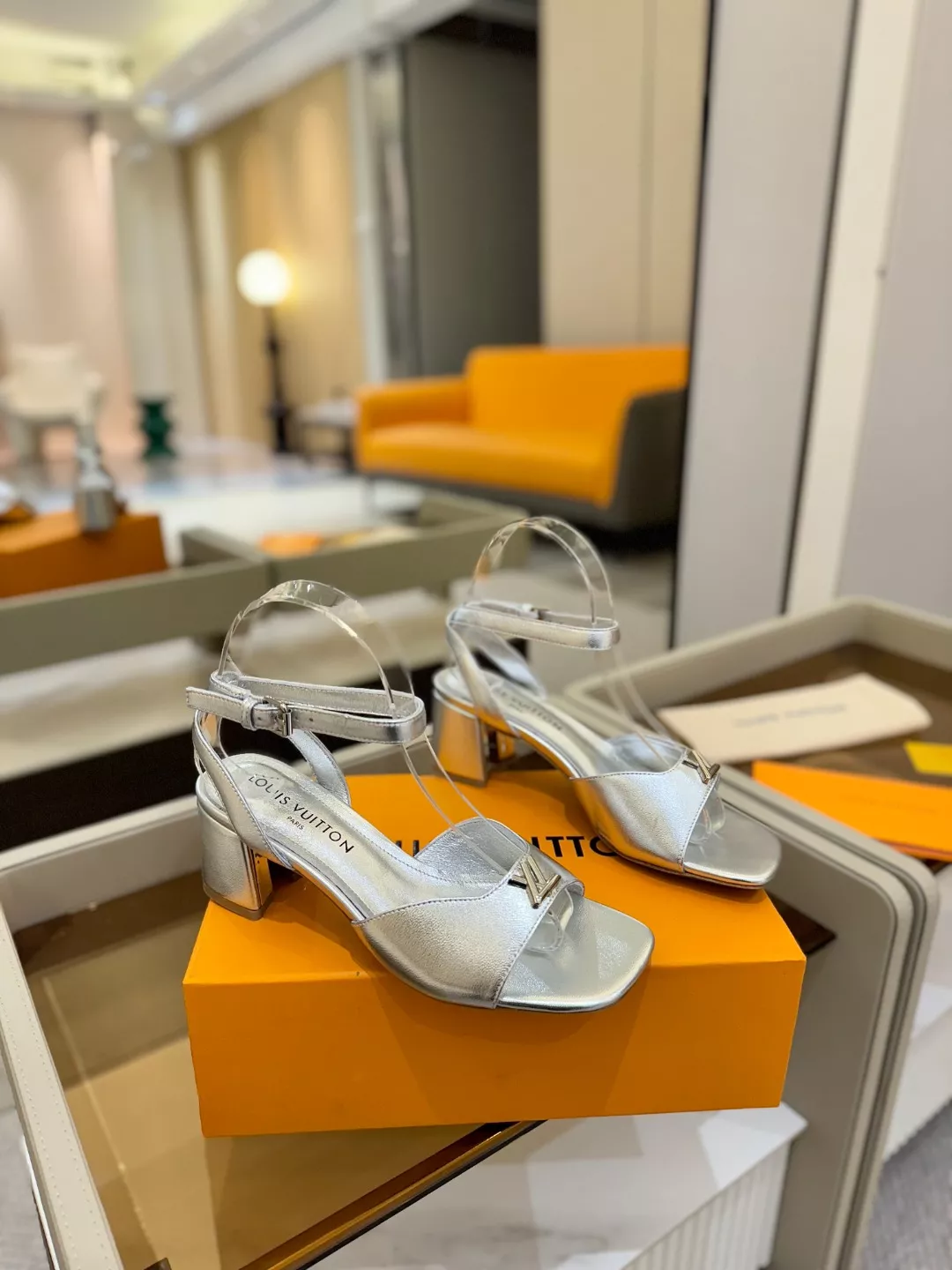 Elegant 6170 Louis Vuitton Sandal For Women