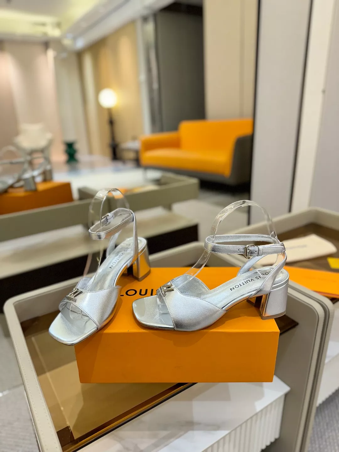 Elegant 6170 Louis Vuitton Sandal For Women