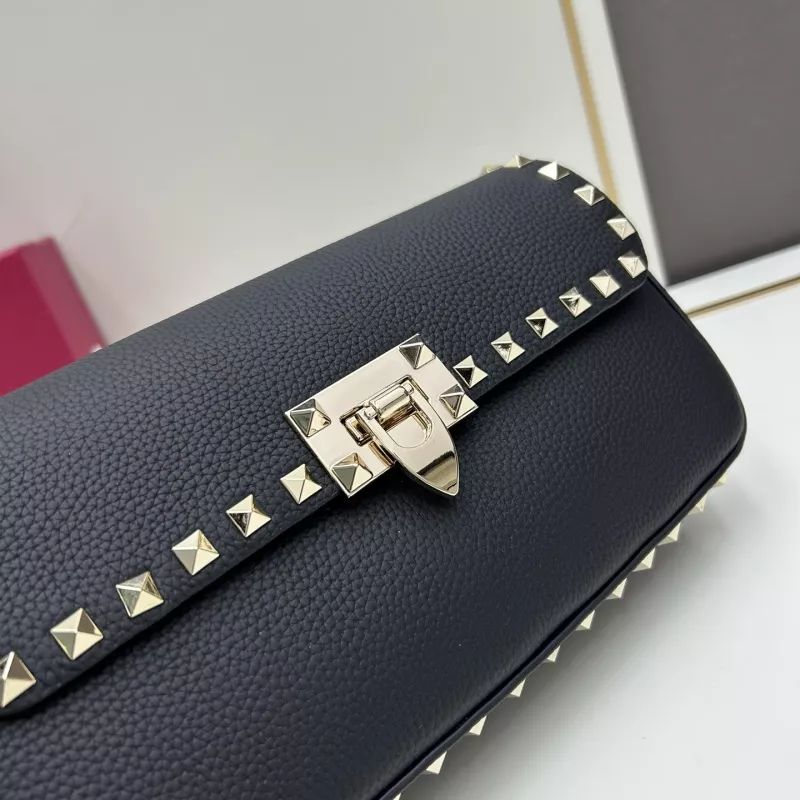 Elegant 6204 Valentino AAA Quality Messenger Bags For Women