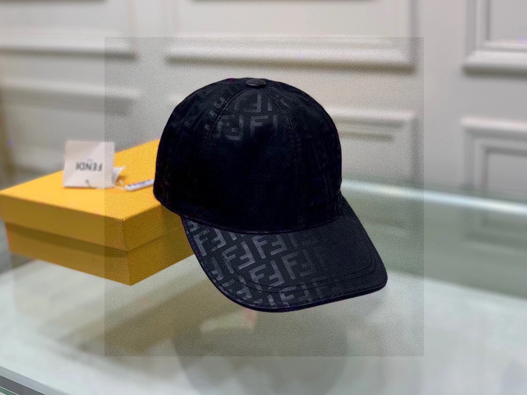 Elegant 6205 Fendi Caps