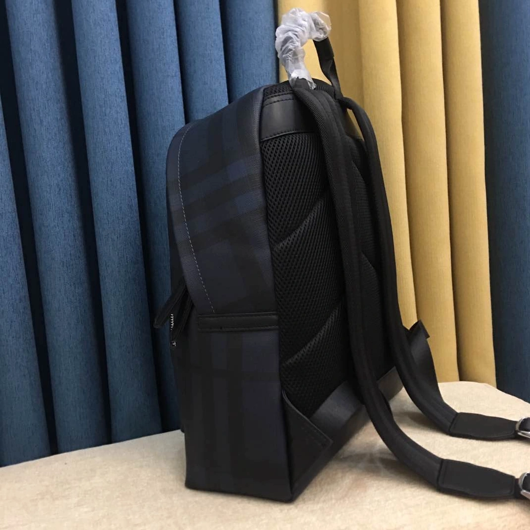 Elegant 6282 Burberry AAA Man Backpacks