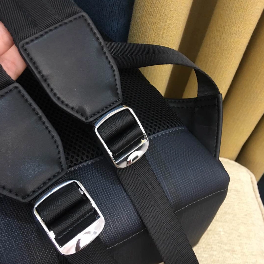 Elegant 6282 Burberry AAA Man Backpacks