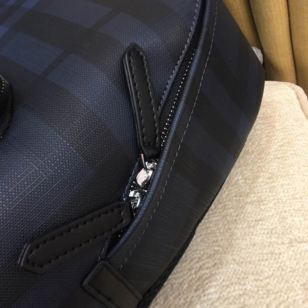 Elegant 6282 Burberry AAA Man Backpacks