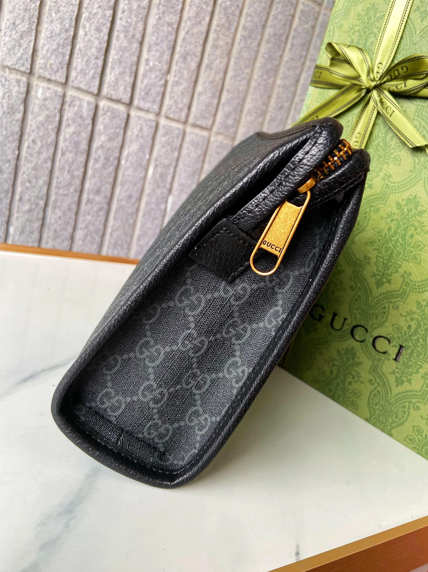 Elegant 6334 Gucci AAA Man Wallets