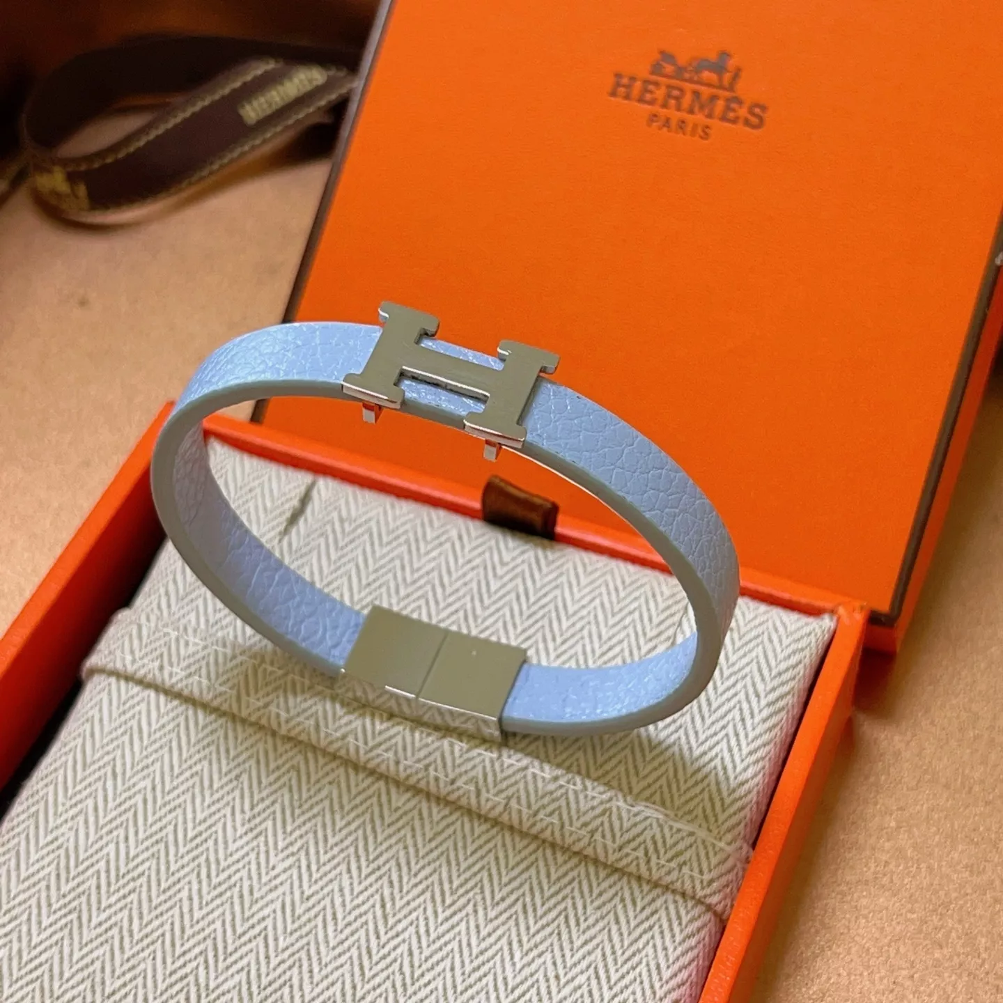 Elegant 6381 Hermes Bracelets