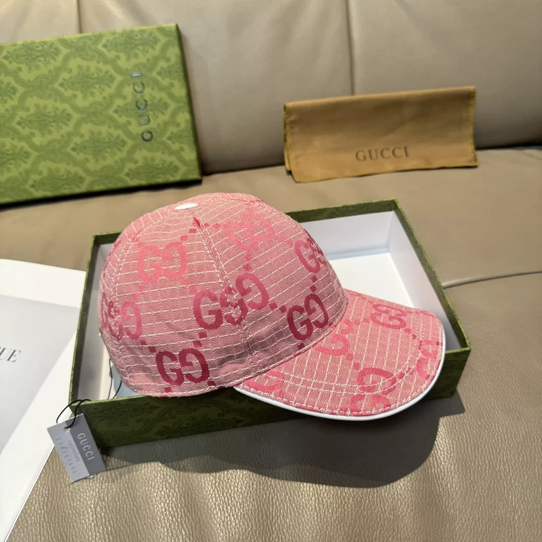 Elegant 6445 Gucci Caps