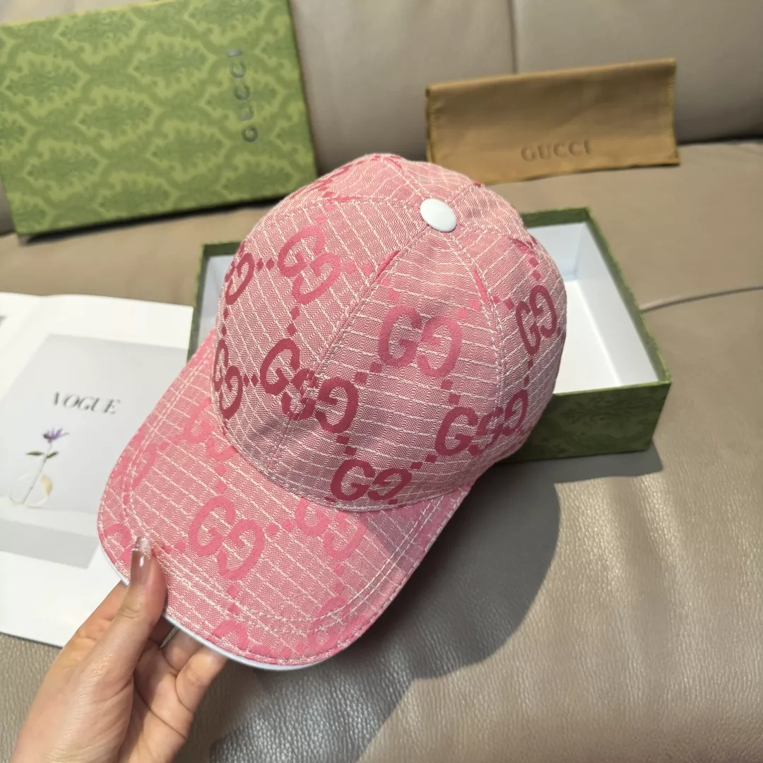 Elegant 6445 Gucci Caps