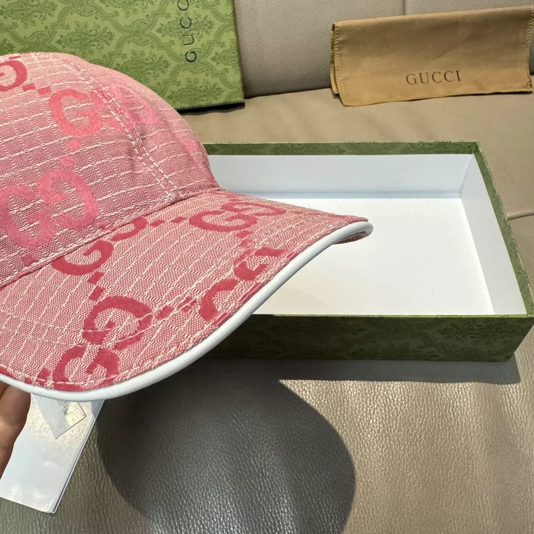 Elegant 6445 Gucci Caps