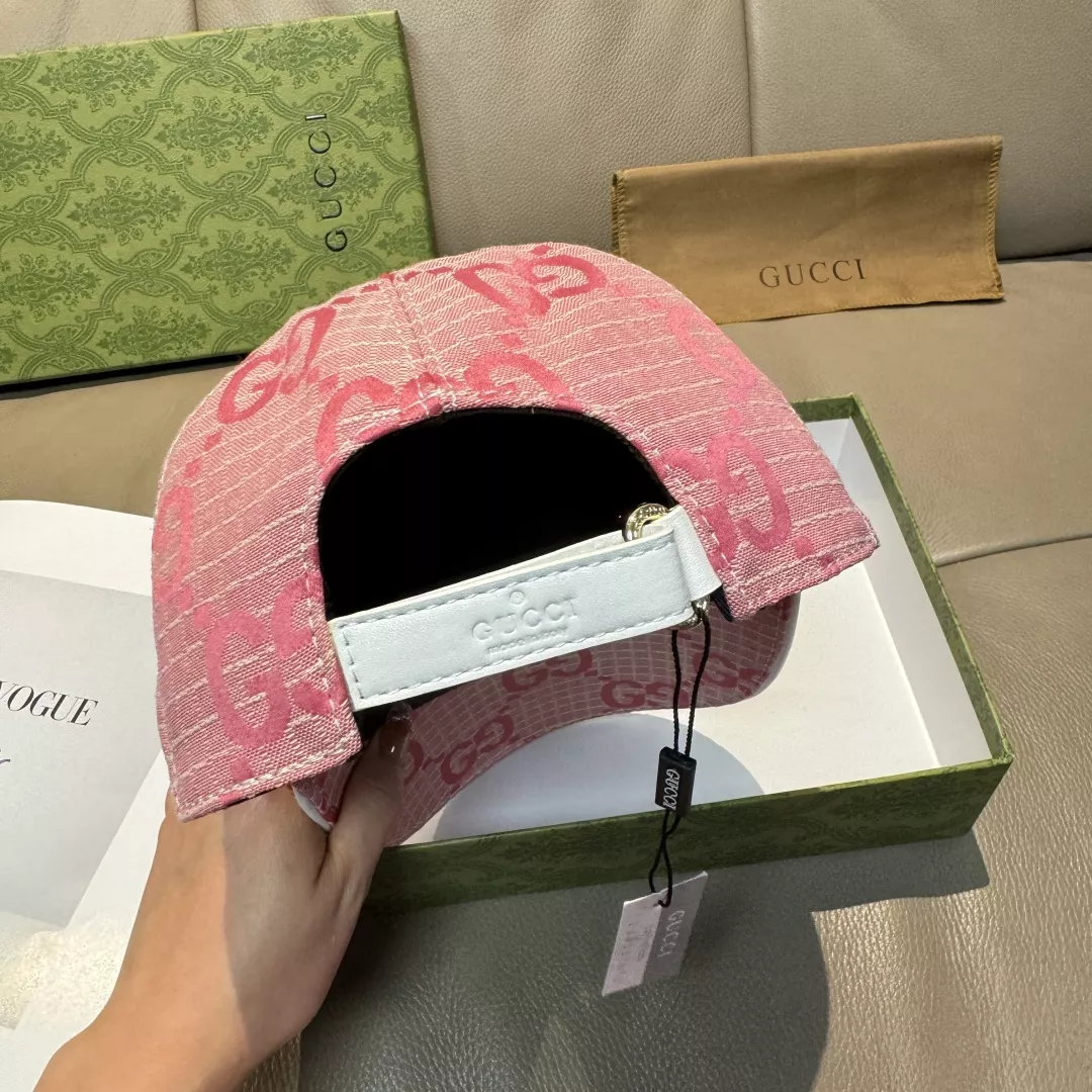 Elegant 6445 Gucci Caps