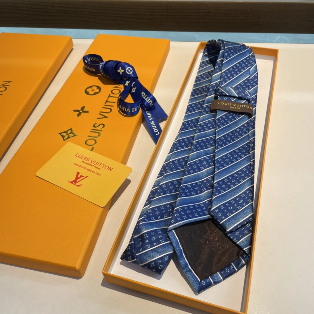 Elegant 6477 Louis Vuitton LV Necktie For Men