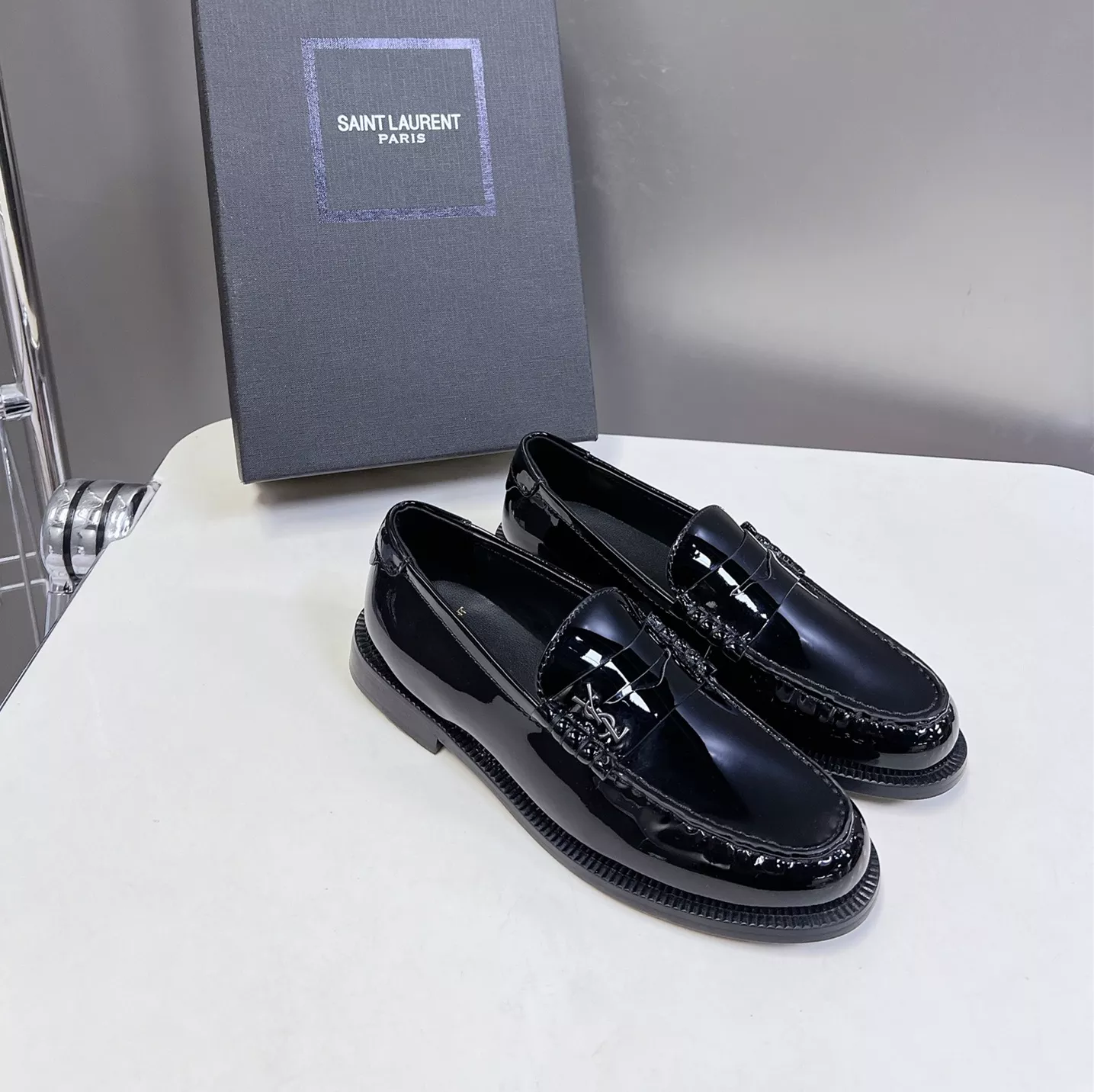 Elegant 6835 Yves Saint Laurent YSL Leather Shoes For Women