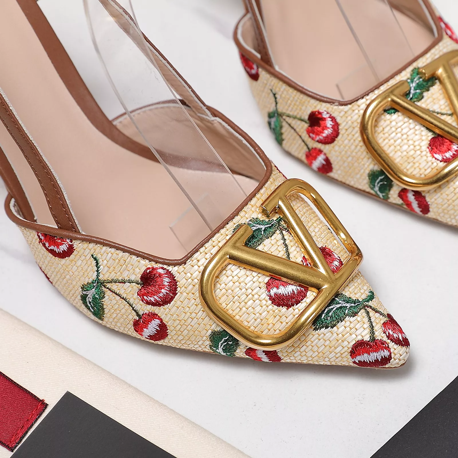 Elegant 6838 Valentino Sandal For Women