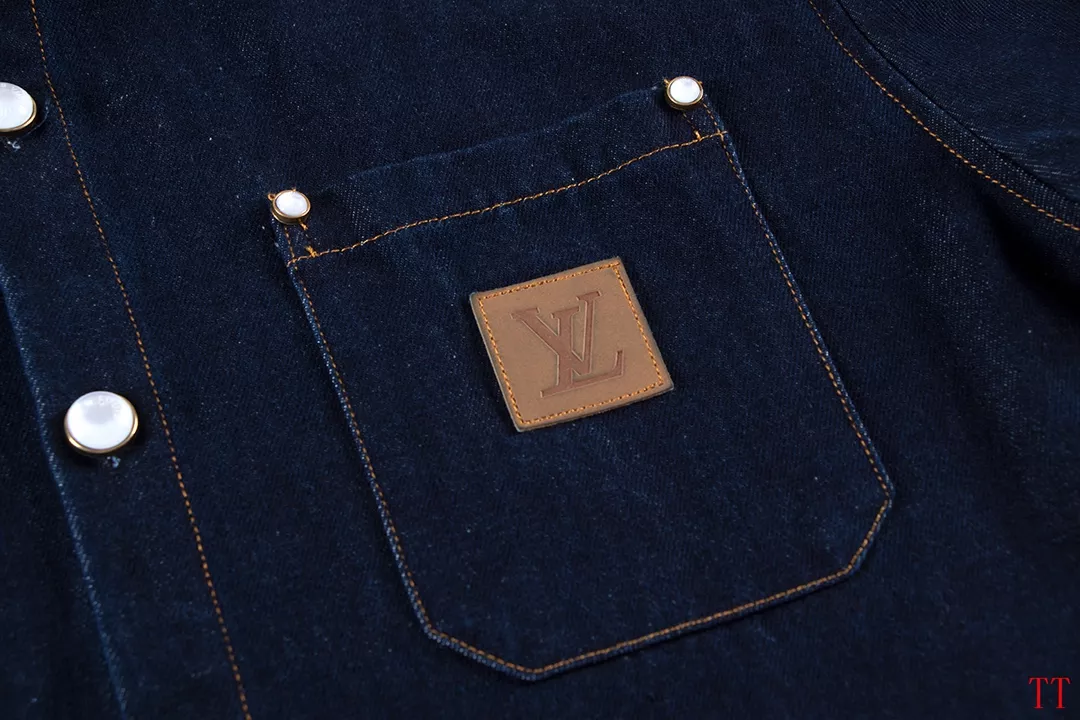 Elegant 6952 Louis Vuitton LV Shirts Short Sleeved For Unisex