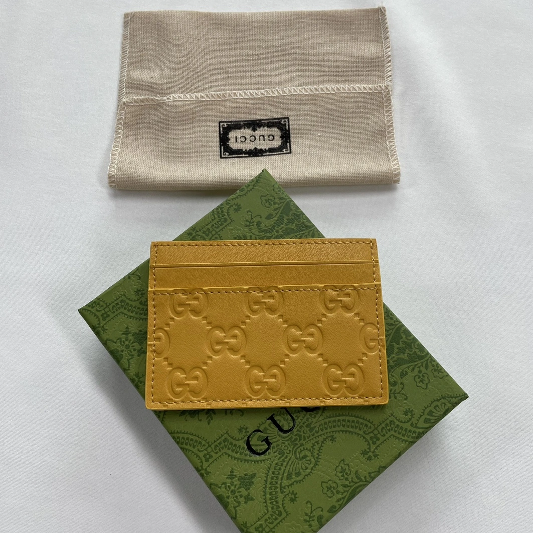 Elegant 699 Gucci Card Case