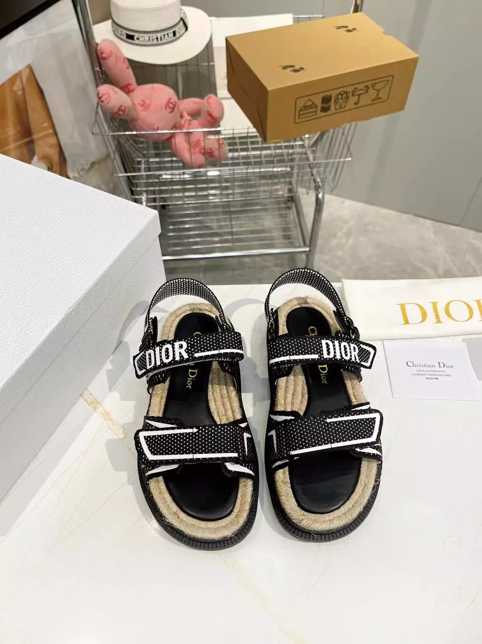 Elegant 7170 Christian Dior Sandal For Women