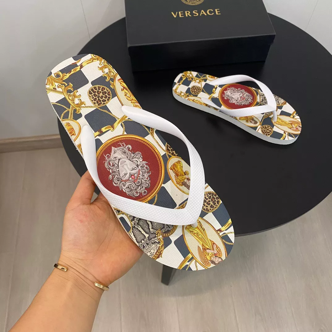 Elegant 7453 Versace Slippers For Men