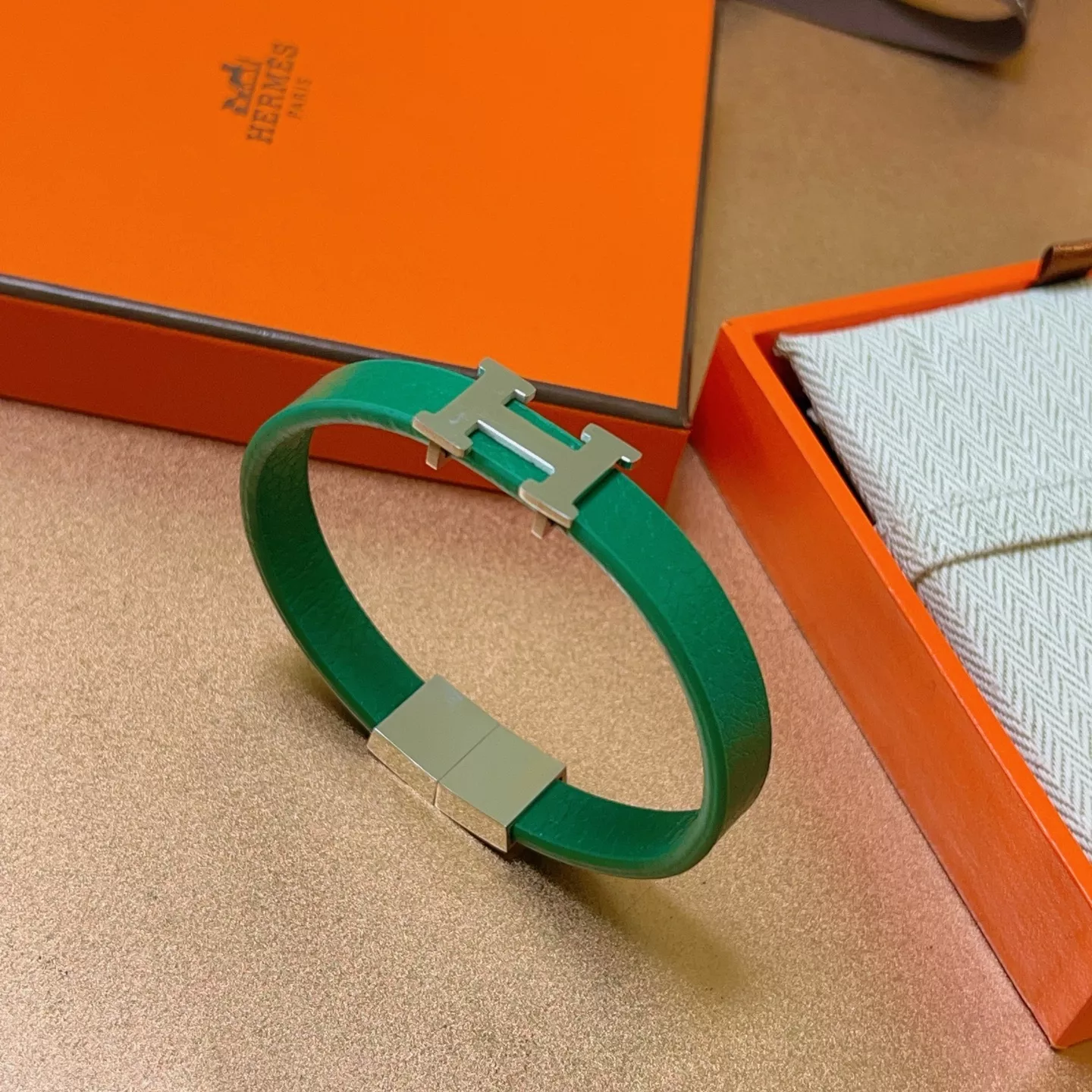 Elegant 7495 Hermes Bracelets