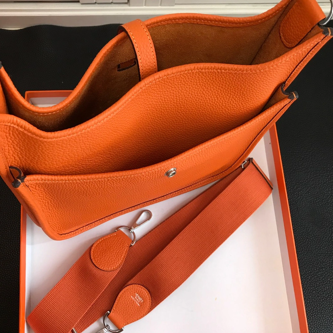 Elegant 7566 Hermes AAA Quality Messenger Bags For Women