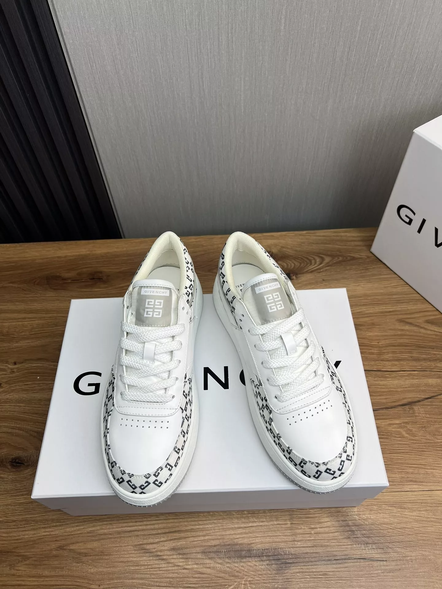 Elegant 7623 Givenchy Casual Shoes For Men