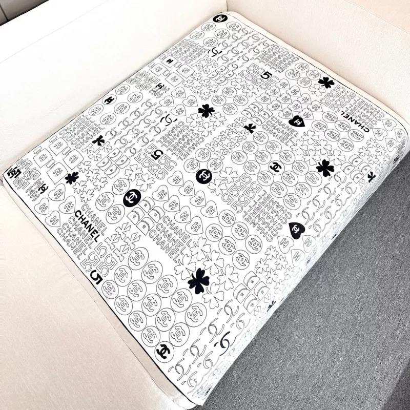 Elegant 7736 Chanel Silk Squares